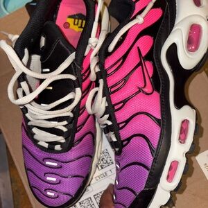 pink Nike Air Max Plus - Dusk - Pre Owned - No box